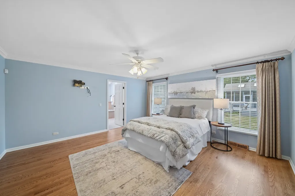 510 Cloverleaf Court Naperville IL 60565