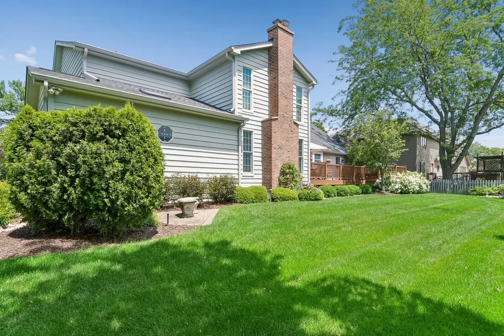 510 Cloverleaf Court Naperville IL 60565