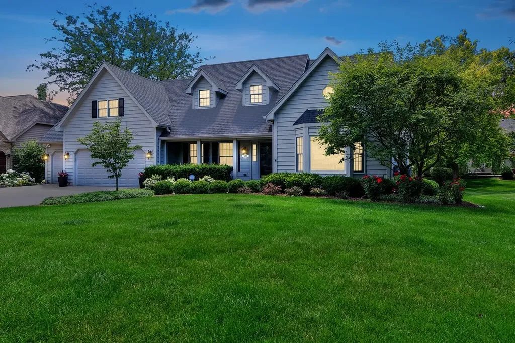 510 Cloverleaf Court Naperville IL 60565