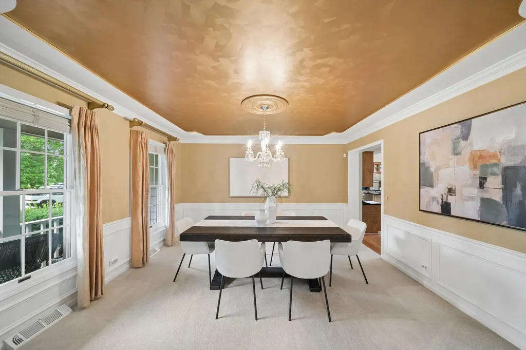 510 Cloverleaf Court Naperville IL 60565