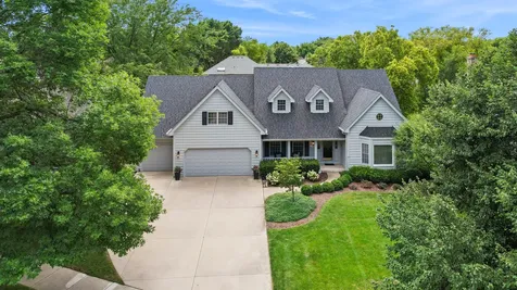 510 Cloverleaf Court Naperville IL 60565