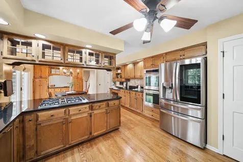 510 Cloverleaf Court Naperville IL 60565