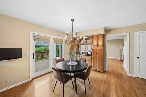 510 Cloverleaf Court Naperville IL 60565