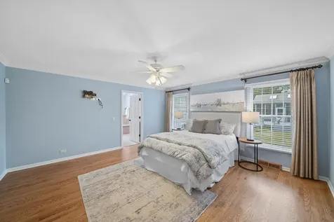 510 Cloverleaf Court Naperville IL 60565
