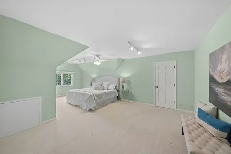 510 Cloverleaf Court Naperville IL 60565