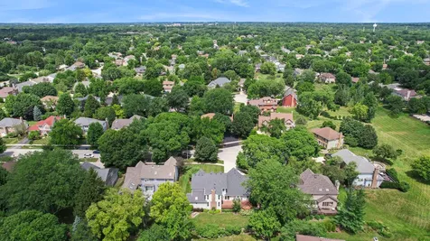 510 Cloverleaf Court Naperville IL 60565