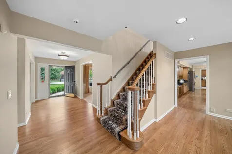 510 Cloverleaf Court Naperville IL 60565