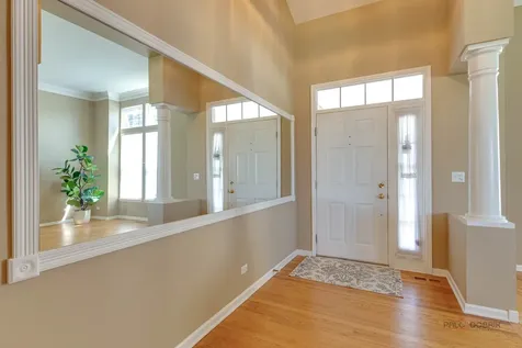 1105 Andover Drive Mundelein IL 60060