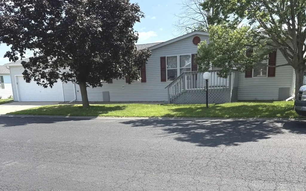 459 Meadowlark Circle Sandwich IL 60548