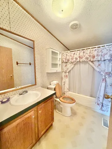 459 Meadowlark Circle Sandwich IL 60548