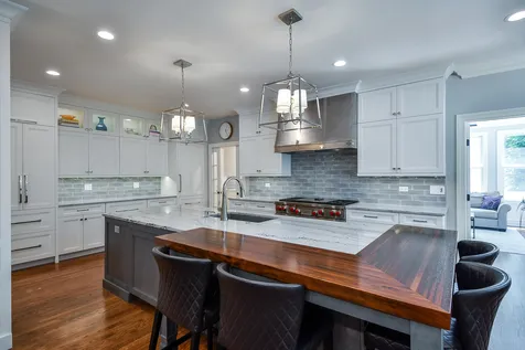 817 Heatherton Drive Naperville IL 60563