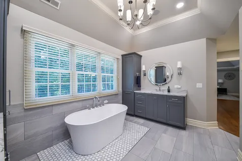 817 Heatherton Drive Naperville IL 60563