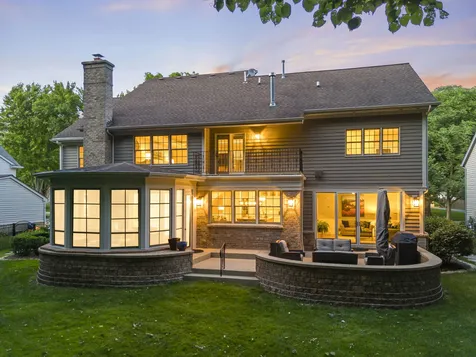 817 Heatherton Drive Naperville IL 60563