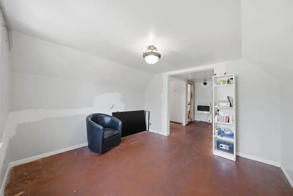 6411 South Bishop Street Chicago IL 60636