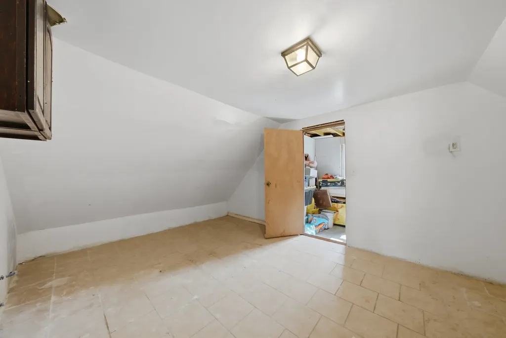 6411 South Bishop Street Chicago IL 60636