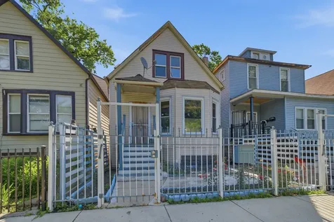 6411 South Bishop Street Chicago IL 60636