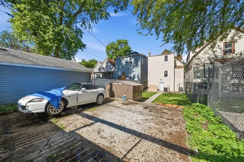 6411 South Bishop Street Chicago IL 60636