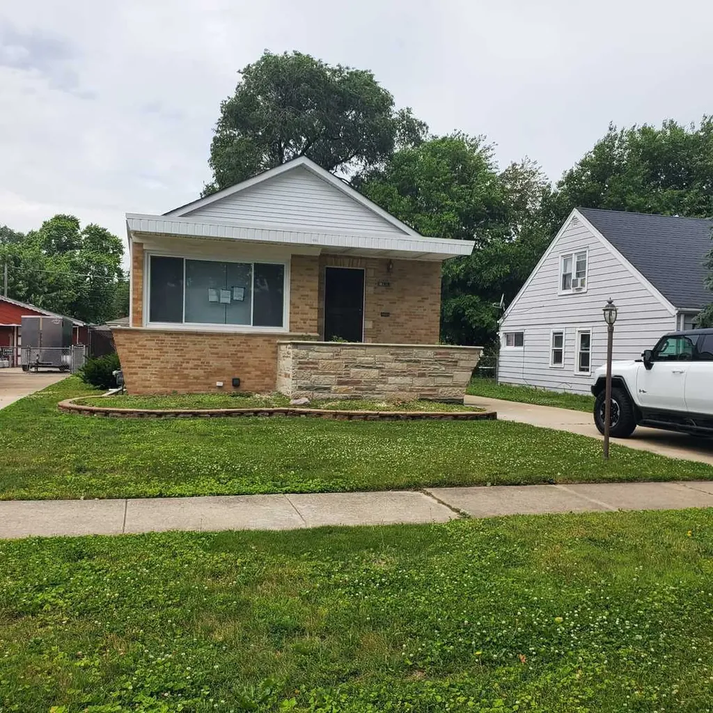 9224 Sproat Avenue Oak Lawn IL 60453