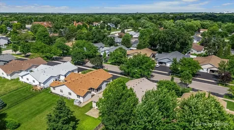 58 Silver Trail North Aurora IL 60542