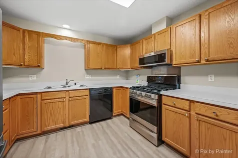 58 Silver Trail North Aurora IL 60542