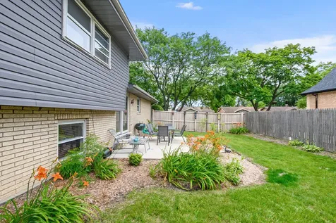 3700 West 120th Place Alsip IL 60803