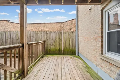 5124 West Irving Park Road Chicago IL 60641