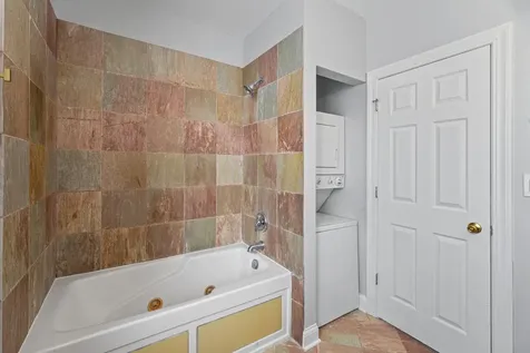 5124 West Irving Park Road Chicago IL 60641