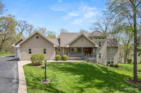37 Park Drive Yorkville IL 60560