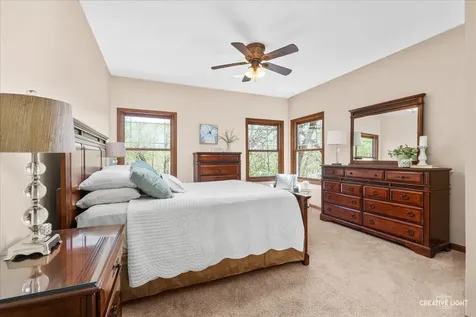 37 Park Drive Yorkville IL 60560
