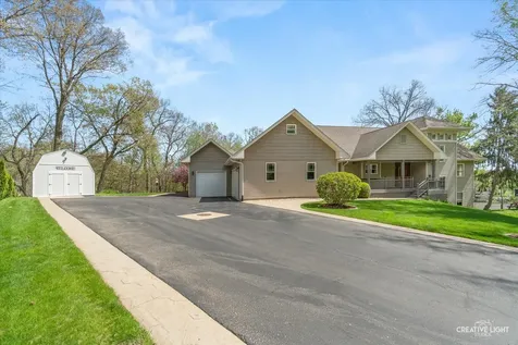 37 Park Drive Yorkville IL 60560
