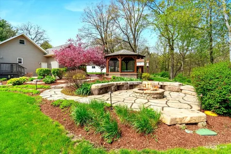 37 Park Drive Yorkville IL 60560