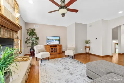 37 Park Drive Yorkville IL 60560