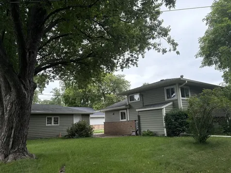 118 Willow Street Park Forest IL 60466