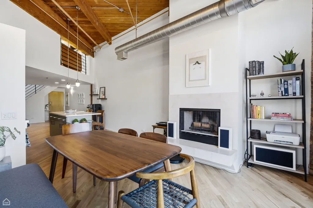 2300 West Wabansia Avenue Chicago IL 60647