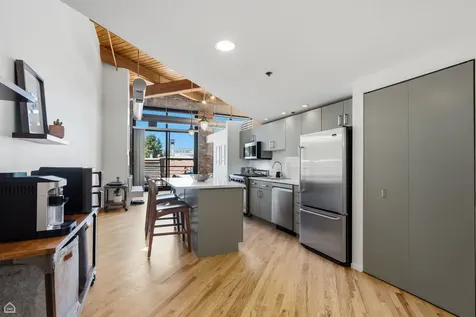 2300 West Wabansia Avenue Chicago IL 60647