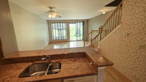 1052 Hinswood Drive Darien IL 60561