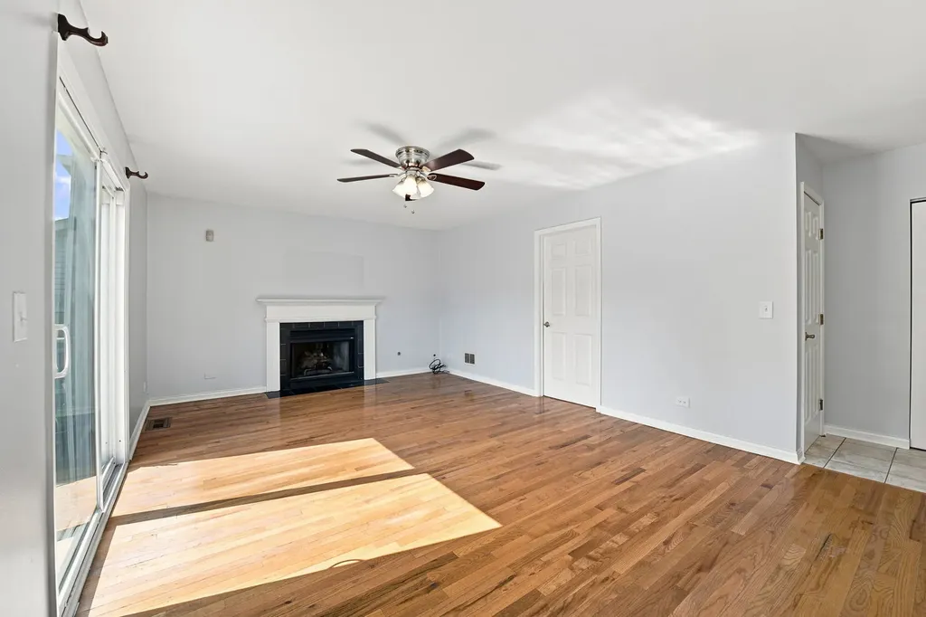270 Janes Avenue Bolingbrook IL 60440