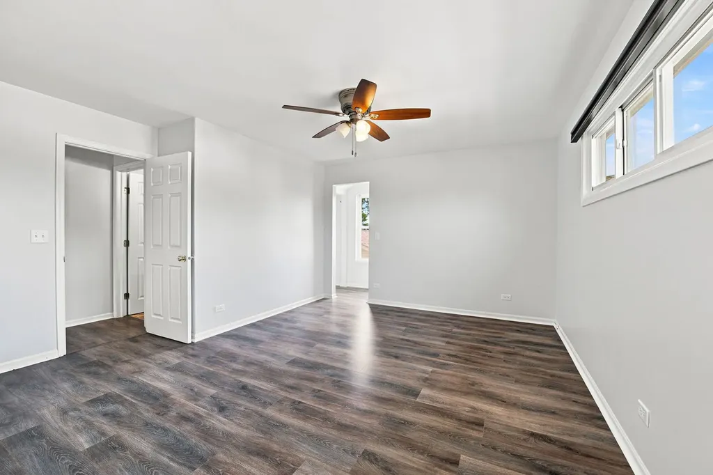 270 Janes Avenue Bolingbrook IL 60440