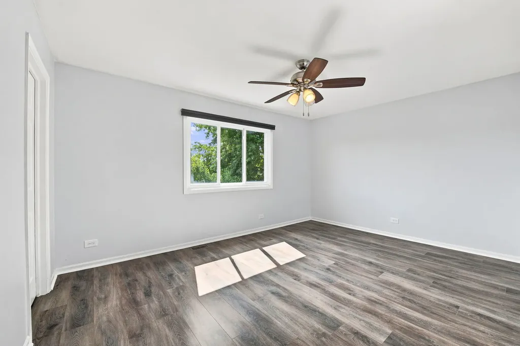 270 Janes Avenue Bolingbrook IL 60440