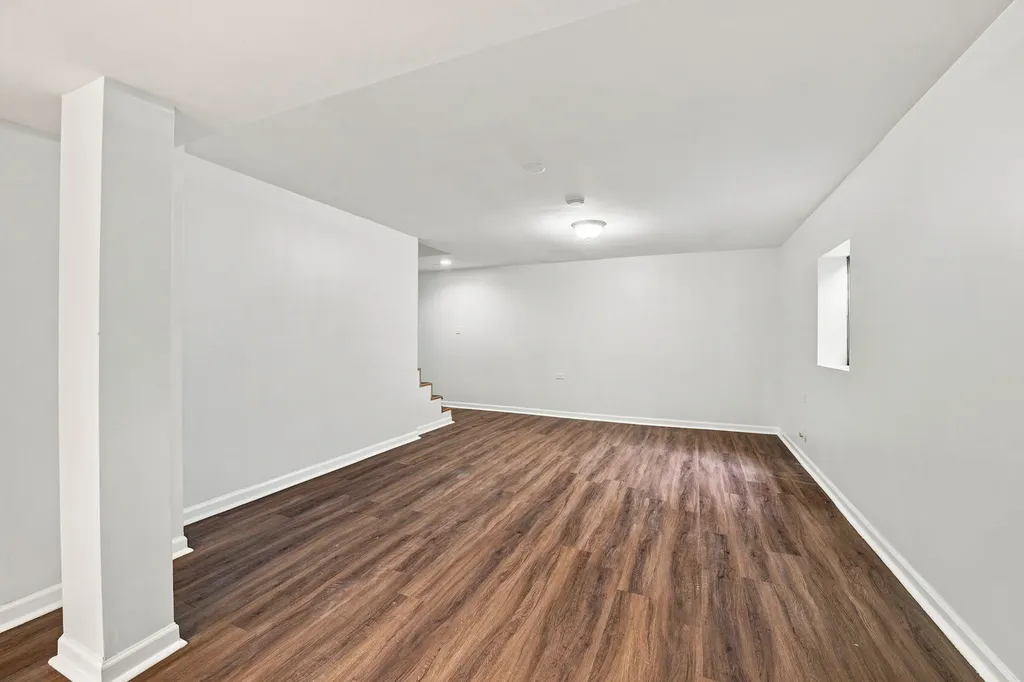 270 Janes Avenue Bolingbrook IL 60440