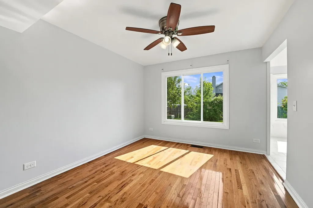 270 Janes Avenue Bolingbrook IL 60440