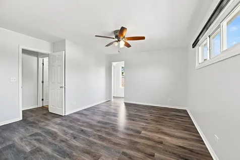 270 Janes Avenue Bolingbrook IL 60440