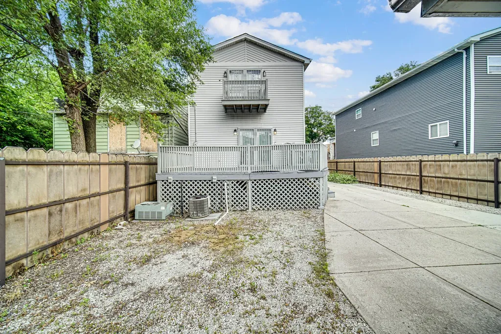 523 East 89th Place Chicago IL 60619