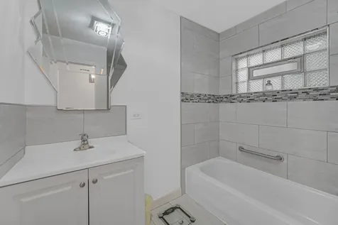 523 East 89th Place Chicago IL 60619