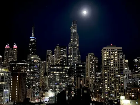340 West Superior Street Chicago IL 60654