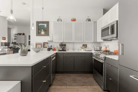 340 West Superior Street Chicago IL 60654