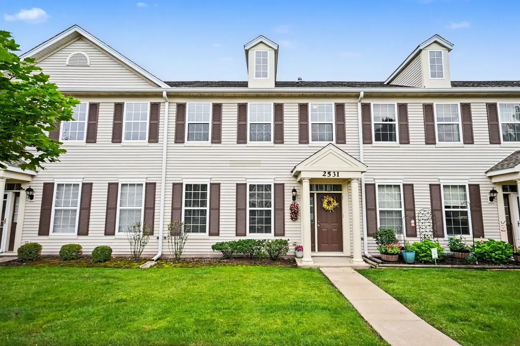 2531 Congress Avenue Aurora IL 60503