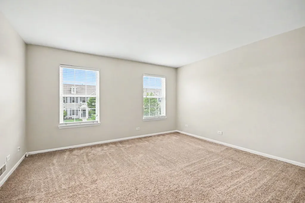 2531 Congress Avenue Aurora IL 60503