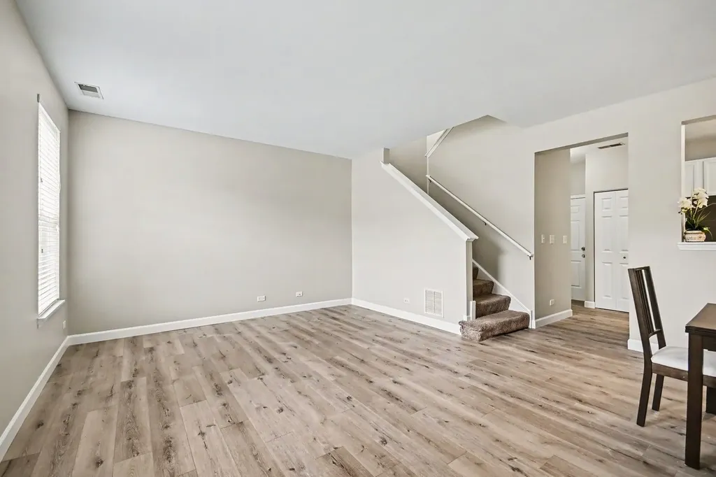 2531 Congress Avenue Aurora IL 60503