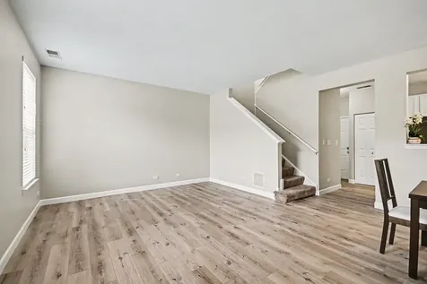 2531 Congress Avenue Aurora IL 60503